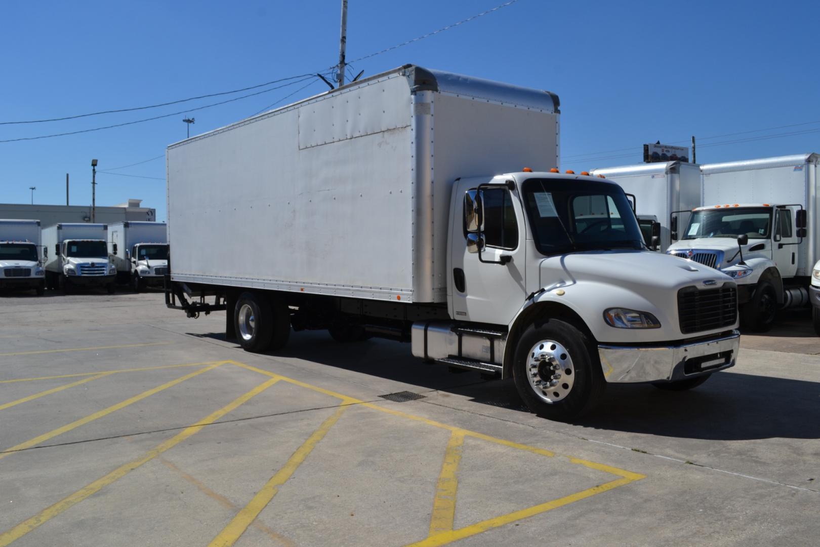 2012 WHITE /GRAY FREIGHTLINER M2-106 with an CUMMINS ISB 6.7L 220HP engine, ALLISON 2100HS AUTOMATIC transmission, located at 9172 North Fwy, Houston, TX, 77037, (713) 910-6868, 29.887470, -95.411903 - Photo#2